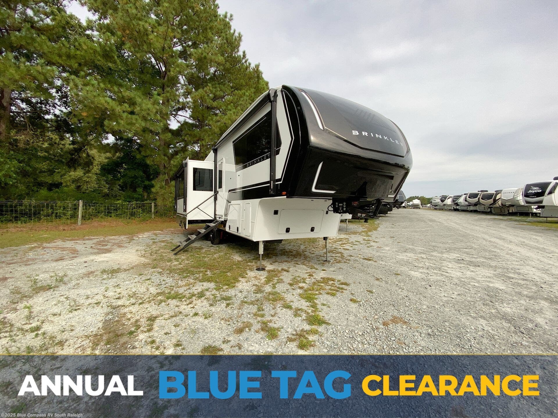 Email now about this 2026 Brinkley RV Model Z 2900! New 2026 Brinkley RV Model Z 2900 available in Benson, North Carolina