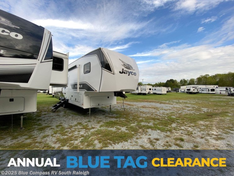 Email now about this 2026 Jayco Eagle SLE 28BHU! New 2026 Jayco Eagle SLE 28BHU available in Benson, North Carolina