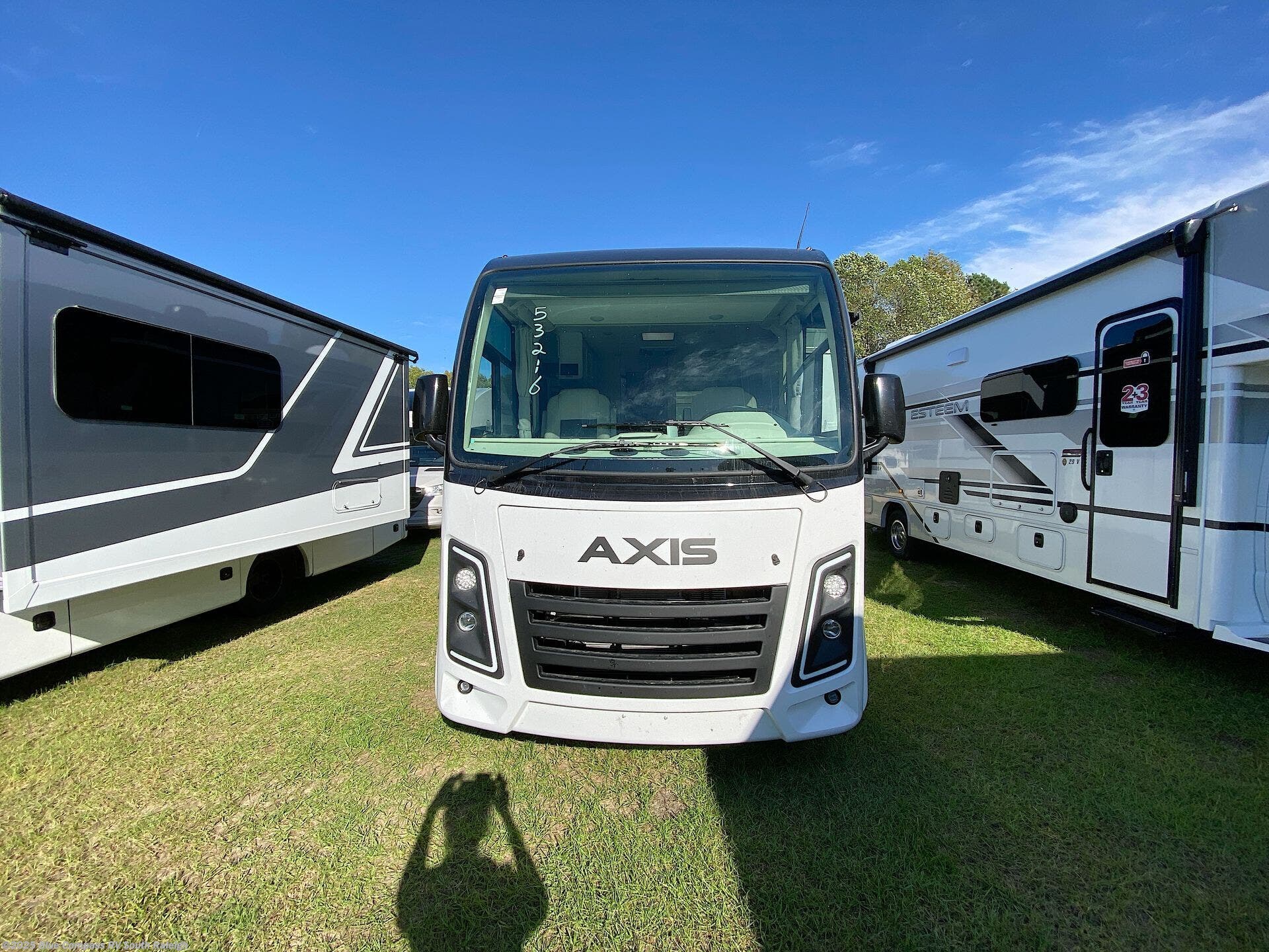 New 2026 Thor Motor Coach Axis 26.1 available in Benson, North Carolina