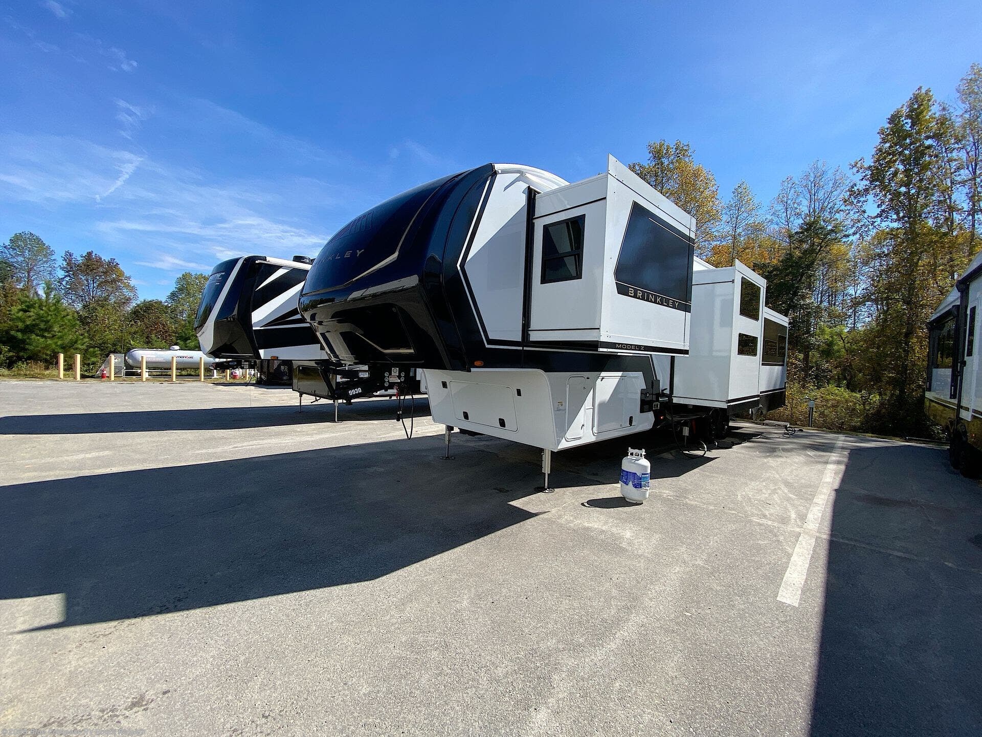 New 2026 Newmar Canyon Star 3610 available in Benson, North Carolina