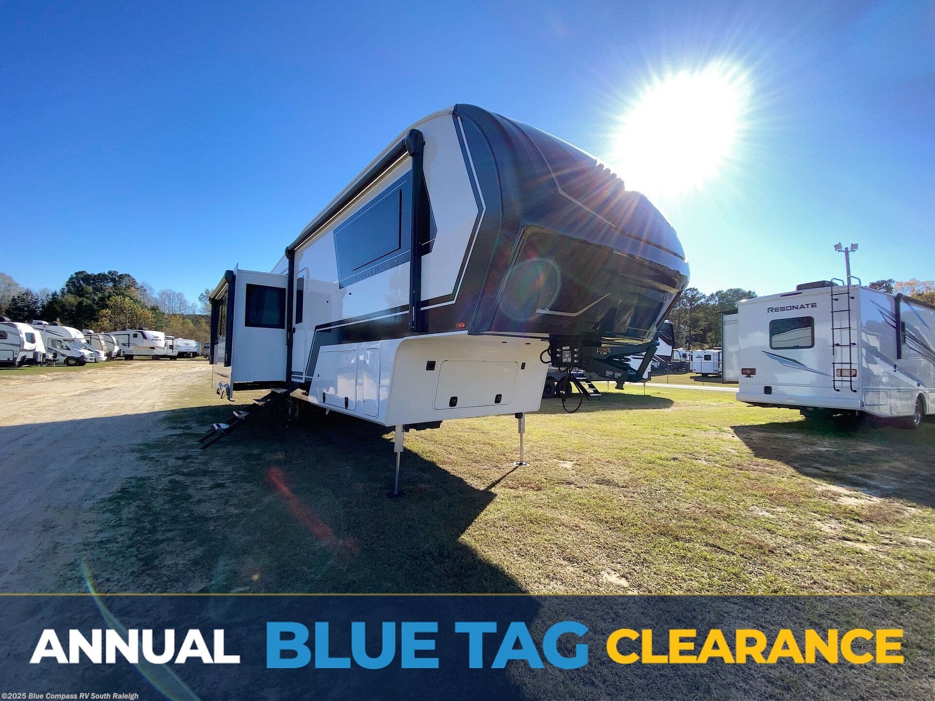 Email now about this 2026 Brinkley RV Model Z 3100! New 2026 Brinkley RV Model Z 3100 available in Benson, North Carolina