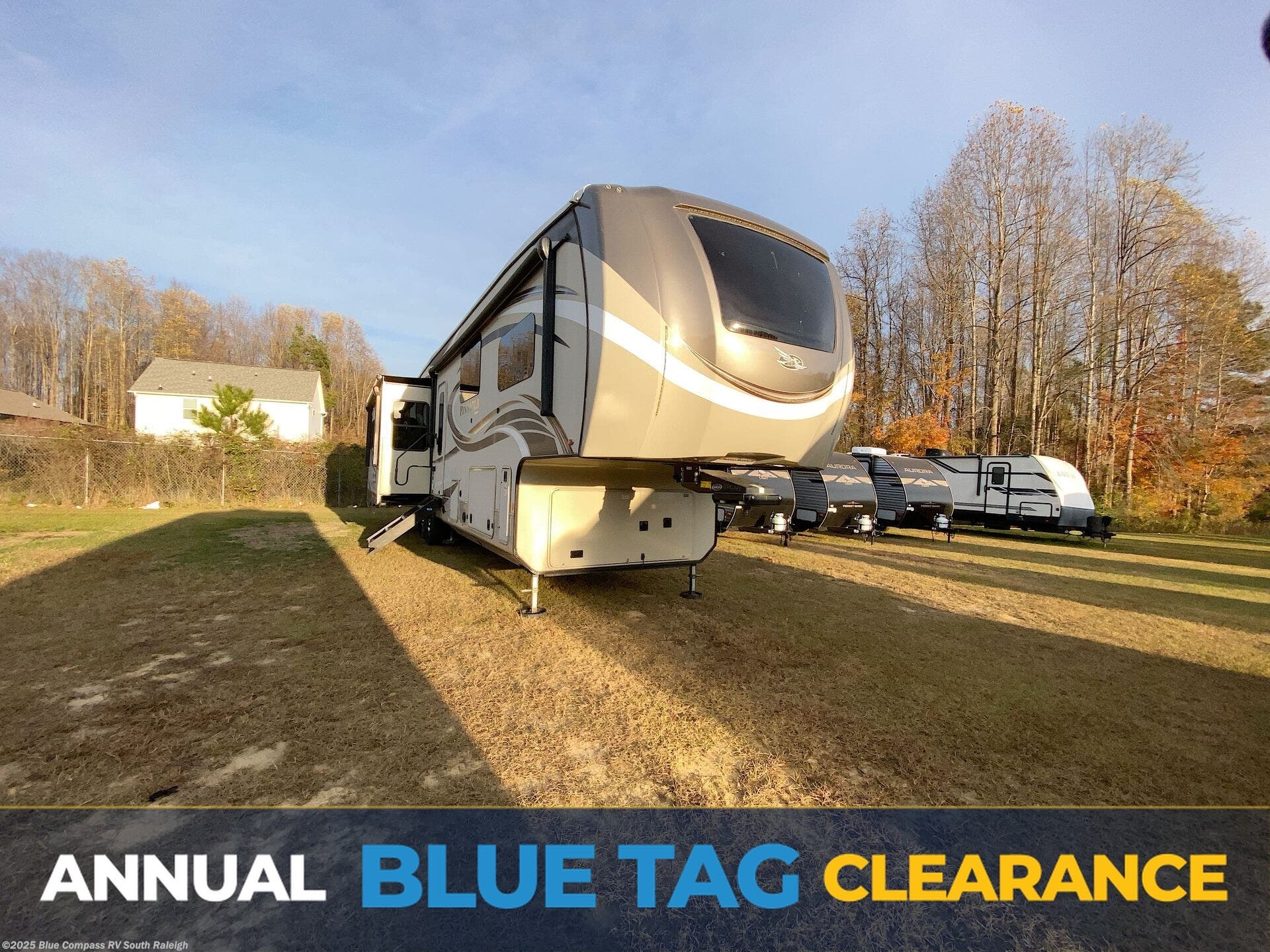 Email now about this 2019 Jayco Pinnacle 37RLWS! Used 2019 Jayco Pinnacle 37RLWS available in Benson, North Carolina