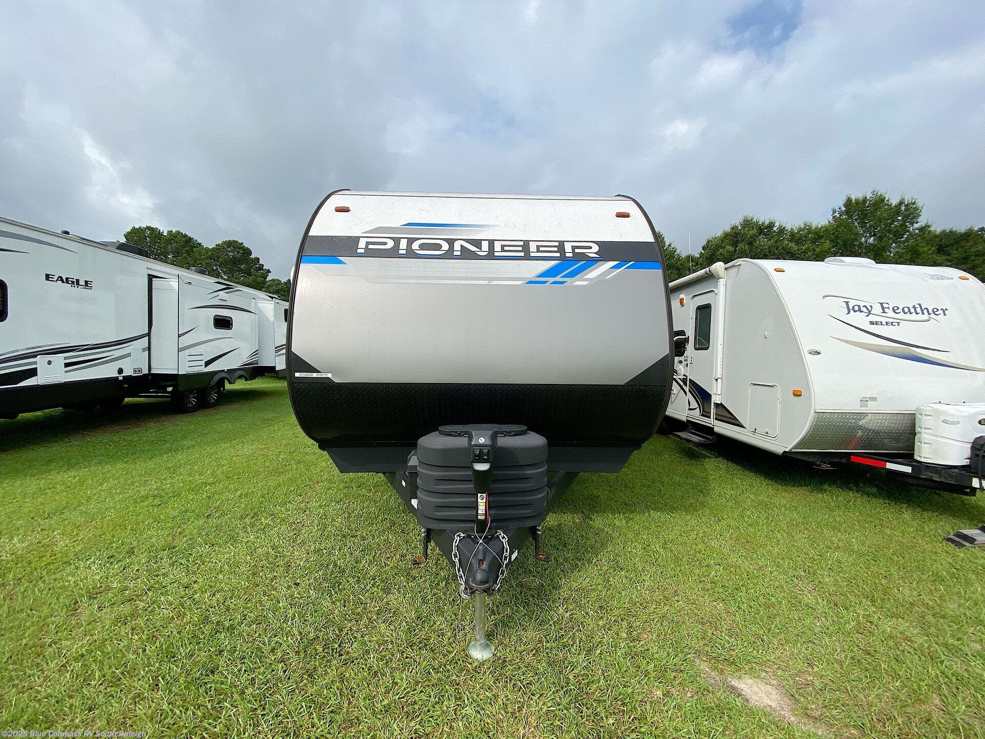 Used 2024 Heartland Pioneer 270BH available in Benson, North Carolina