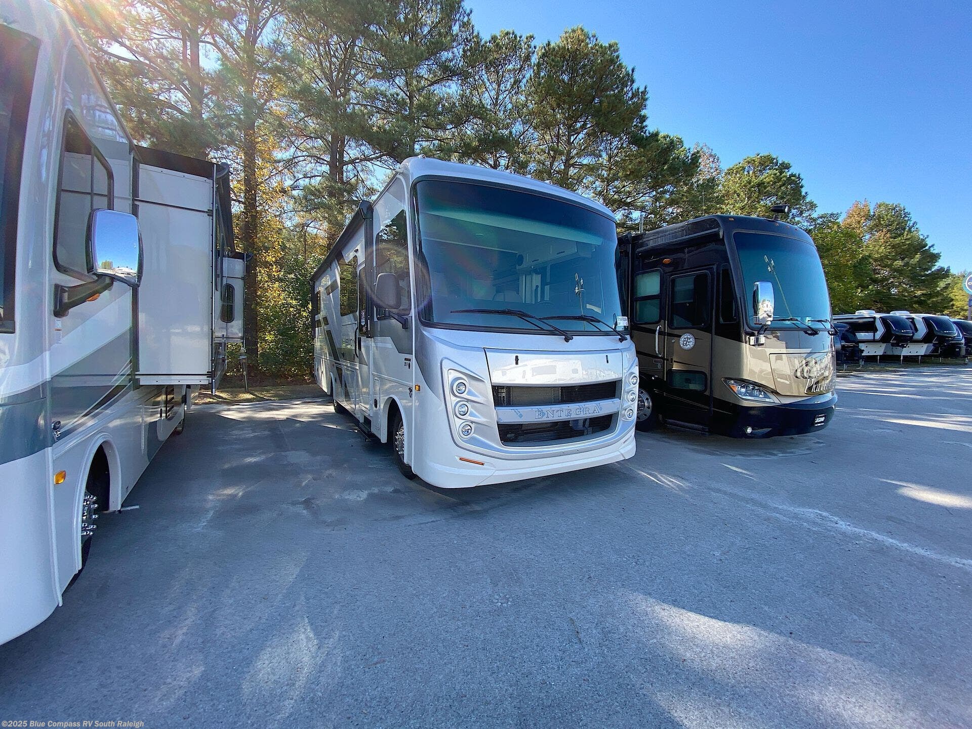 Contact us now about this 2026 Entegra Coach Vision 29F! 2026 Vision 29F by Entegra Coach from Blue Compass RV South Raleigh in Benson, North Carolina