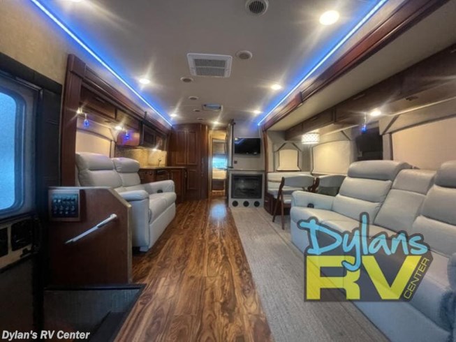 2015 Dynamax Corp DX3 37TRS - Used Super C For Sale by Dylans RV Center in Sewell, New Jersey