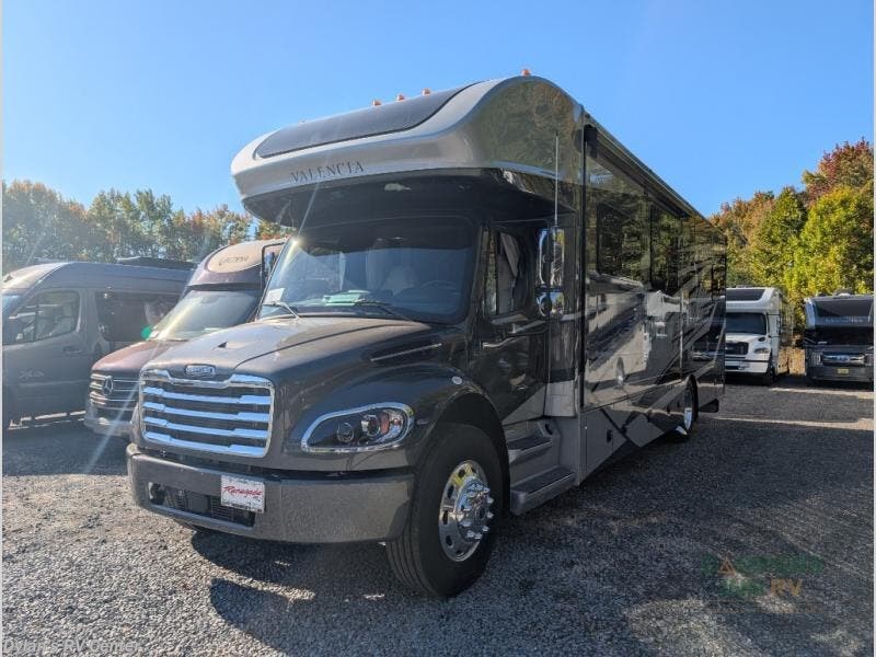 New 2025 Renegade Valencia 36SB available in Sewell, New Jersey