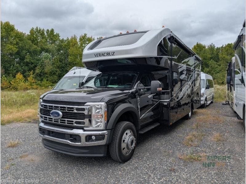 New 2025 Renegade Veracruz 32VDS available in Sewell, New Jersey