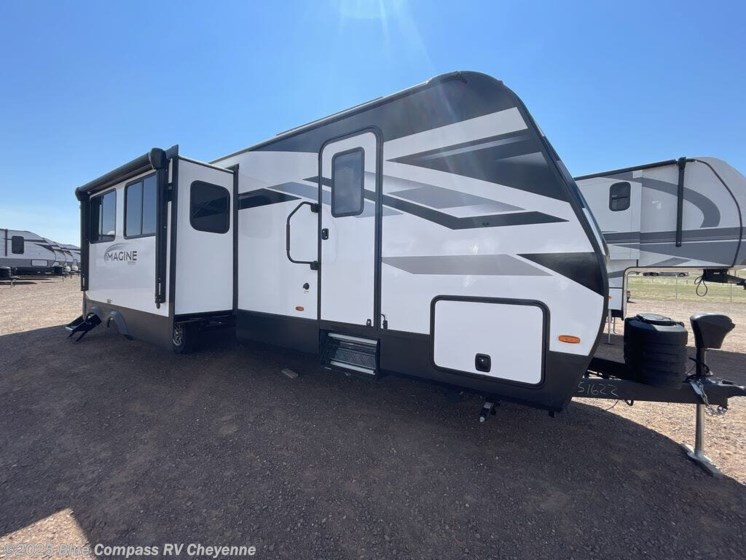 Email now about this 2024 Grand Design Imagine 3210BH! New 2024 Grand Design Imagine 3210BH available in Cheyenne, Wyoming