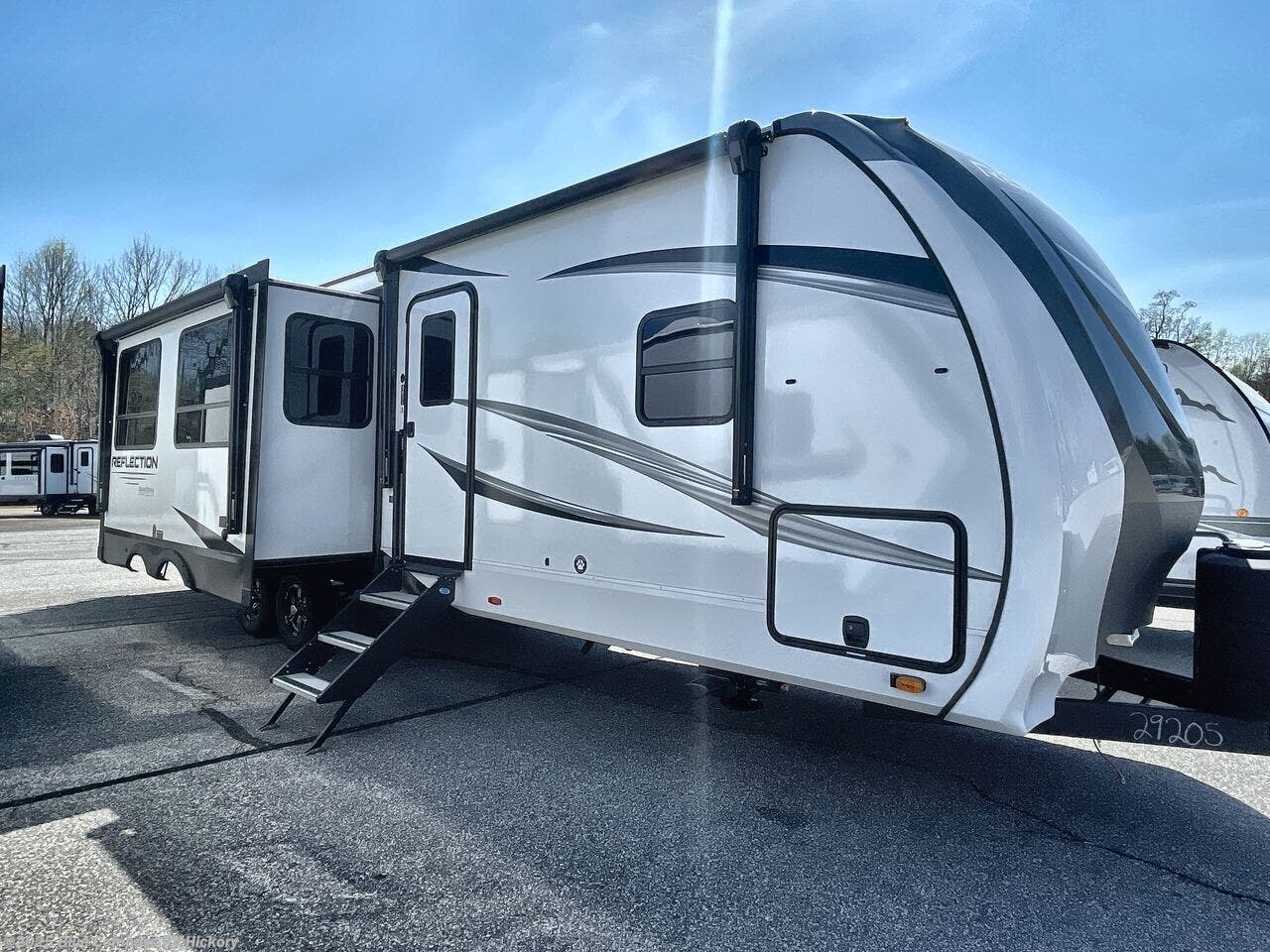 Contact us now about this 2025 Grand Design Reflection 312BHTS! 2025 Reflection 312BHTS by Grand Design from Blue Compass RV Hickory in Claremont, North Carolina