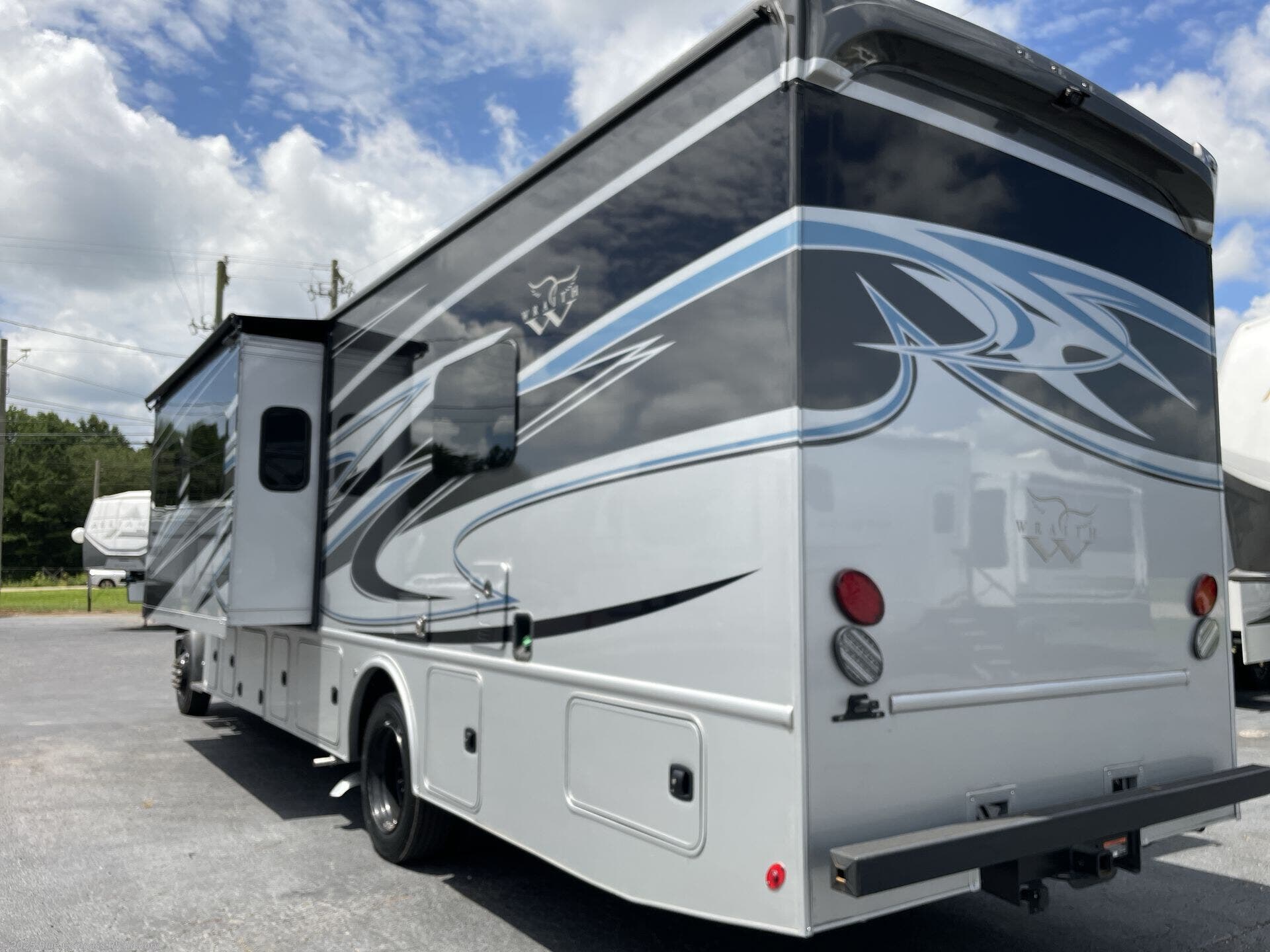 Used 2024 Nexus Wraith 37f available in Claremont, North Carolina