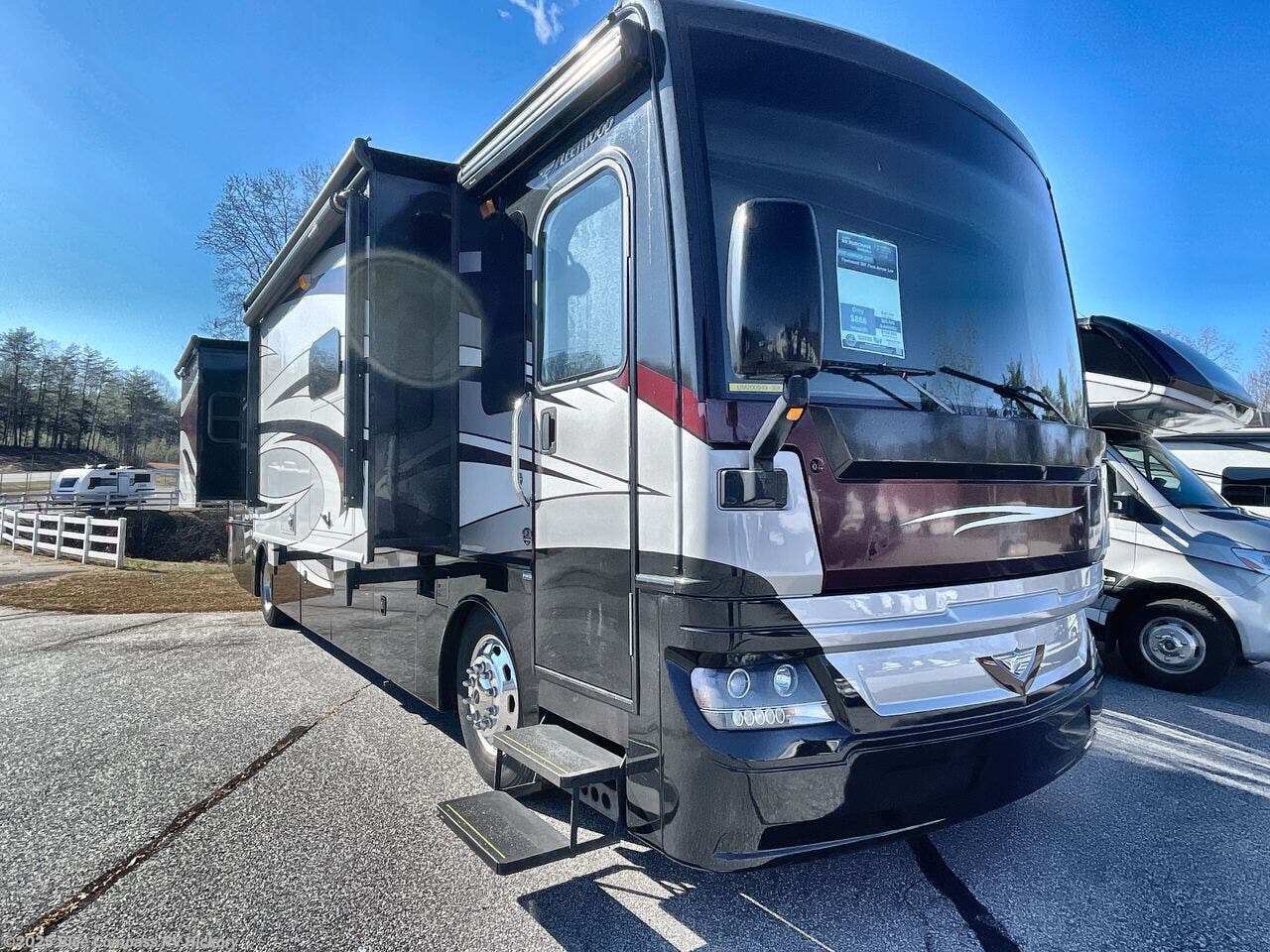 Contact us now about this 2017 Fleetwood Pace Arrow LXE 38K! 2017 Pace Arrow LXE 38K by Fleetwood from Blue Compass RV Hickory in Claremont, North Carolina