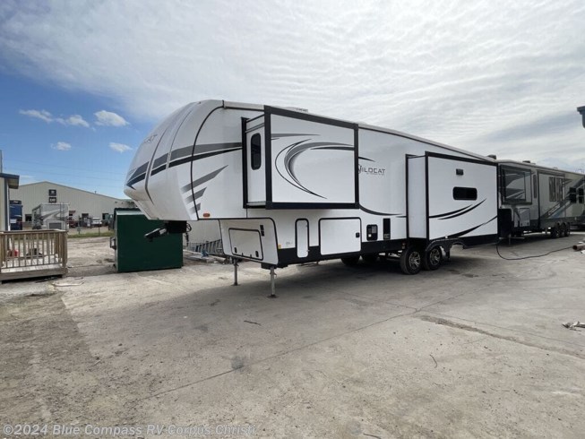 2023 Wildcat 290RLW by Forest River from Blue Compass RV Corpus Christi in Corpus Christi, Texas
