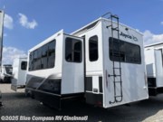 New 2025 Jayco Eagle HT 320MKTS available in Cincinnati, Ohio