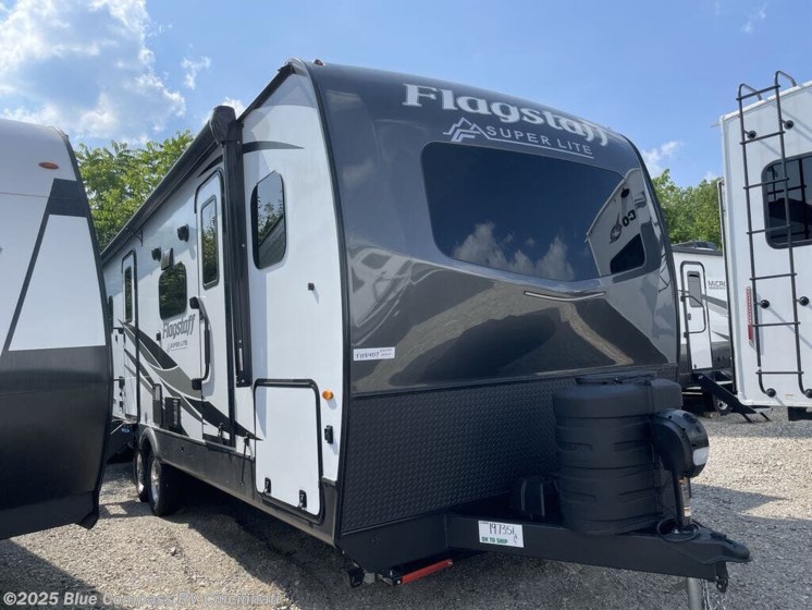 Email now about this 2025 Forest River Flagstaff Super Lite 26BHW! New 2025 Forest River Flagstaff Super Lite 26BHW available in Cincinnati, Ohio