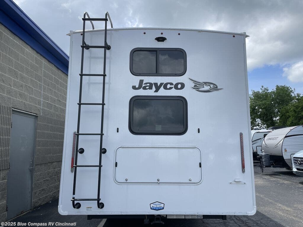 New 2025 Jayco Eagle HT 29DDB available in Cincinnati, Ohio