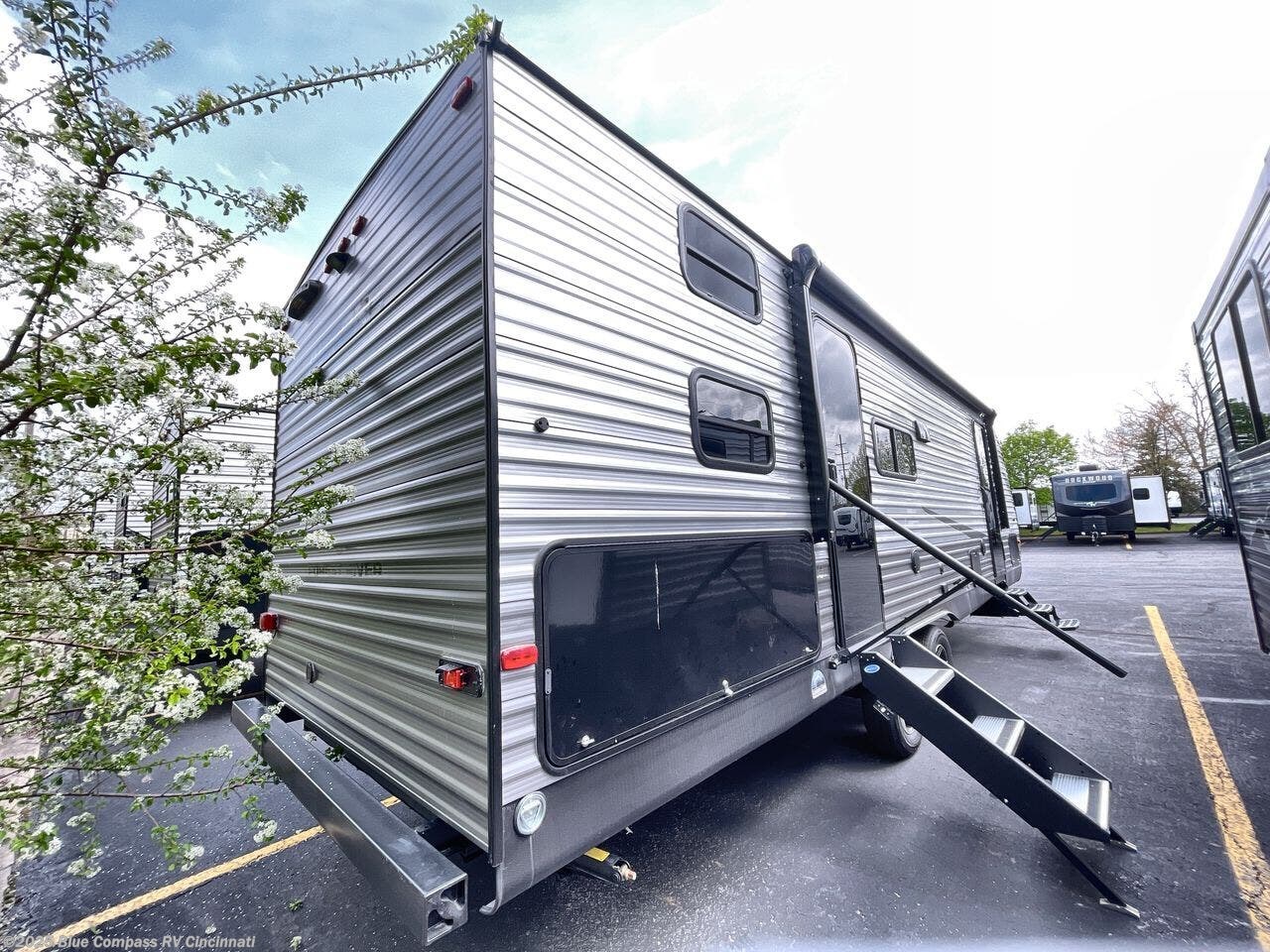 New 2025 Forest River Aurora 28BHS available in Cincinnati, Ohio