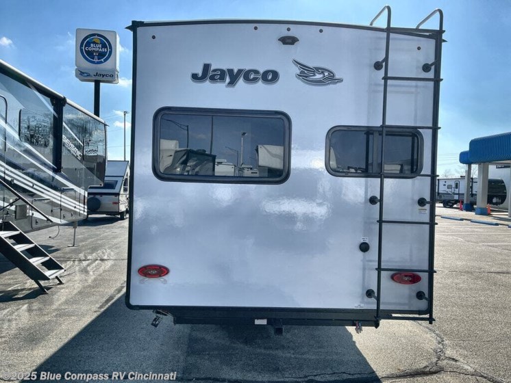 Email now about this 2025 Jayco Jay Feather 31BH! New 2025 Jayco Jay Feather 31BH available in Cincinnati, Ohio