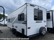 New 2025 Jayco Jay Flight SLX 210QB available in Cincinnati, Ohio