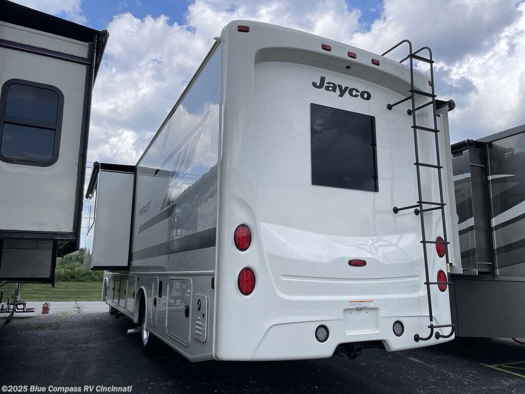 New 2026 Jayco Precept 34G available in Cincinnati, Ohio