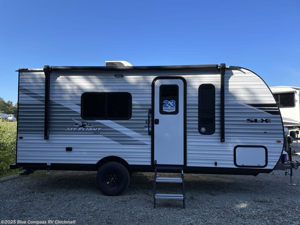 Email now about this 2026 Jayco Jay Flight SLX 170FQ! New 2026 Jayco Jay Flight SLX 170FQ available in Cincinnati, Ohio
