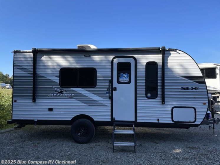 Email now about this 2026 Jayco Jay Flight SLX 170FQ! New 2026 Jayco Jay Flight SLX 170FQ available in Cincinnati, Ohio