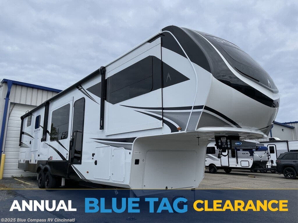 Email now about this 2026 Grand Design Solitude 380FL! New 2026 Grand Design Solitude 380FL available in Cincinnati, Ohio