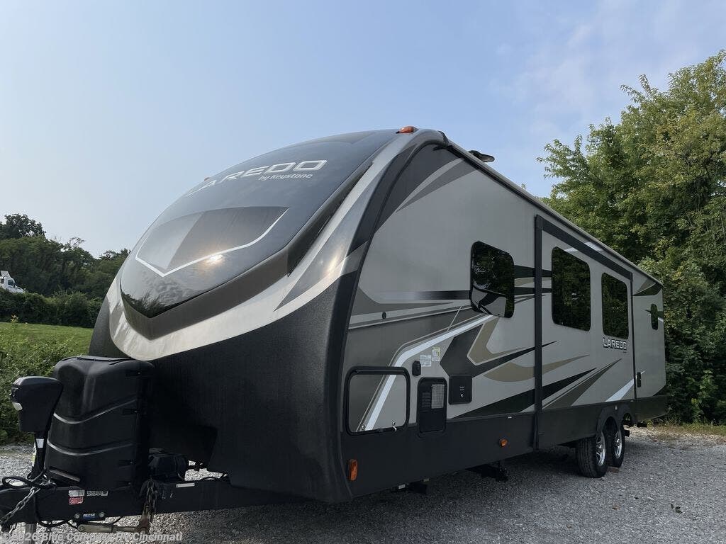 Contact us now about this 2019 Keystone Laredo 292BH! 2019 Laredo 292BH by Keystone from Blue Compass RV Cincinnati in Cincinnati, Ohio