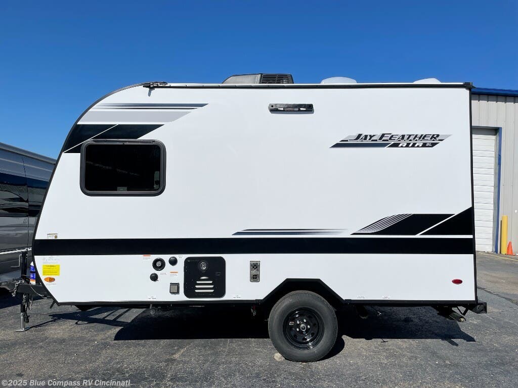 Call now about this 2026 Jayco Jay Feather Air SL 15TBSL! 2026 Jayco Jay Feather Air SL 15TBSL - New Travel Trailer For Sale by Blue Compass RV Cincinnati in Cincinnati, Ohio