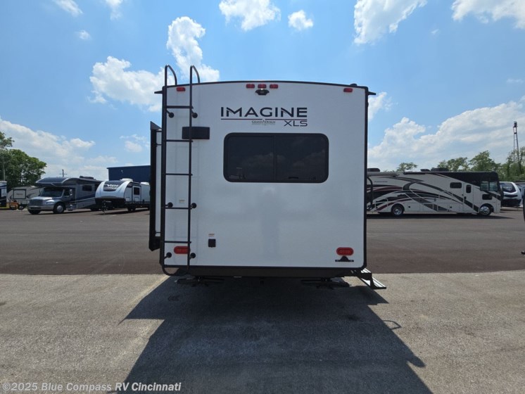 Email now about this 2026 Grand Design Imagine XLS 23LDE! New 2026 Grand Design Imagine XLS 23LDE available in Cincinnati, Ohio