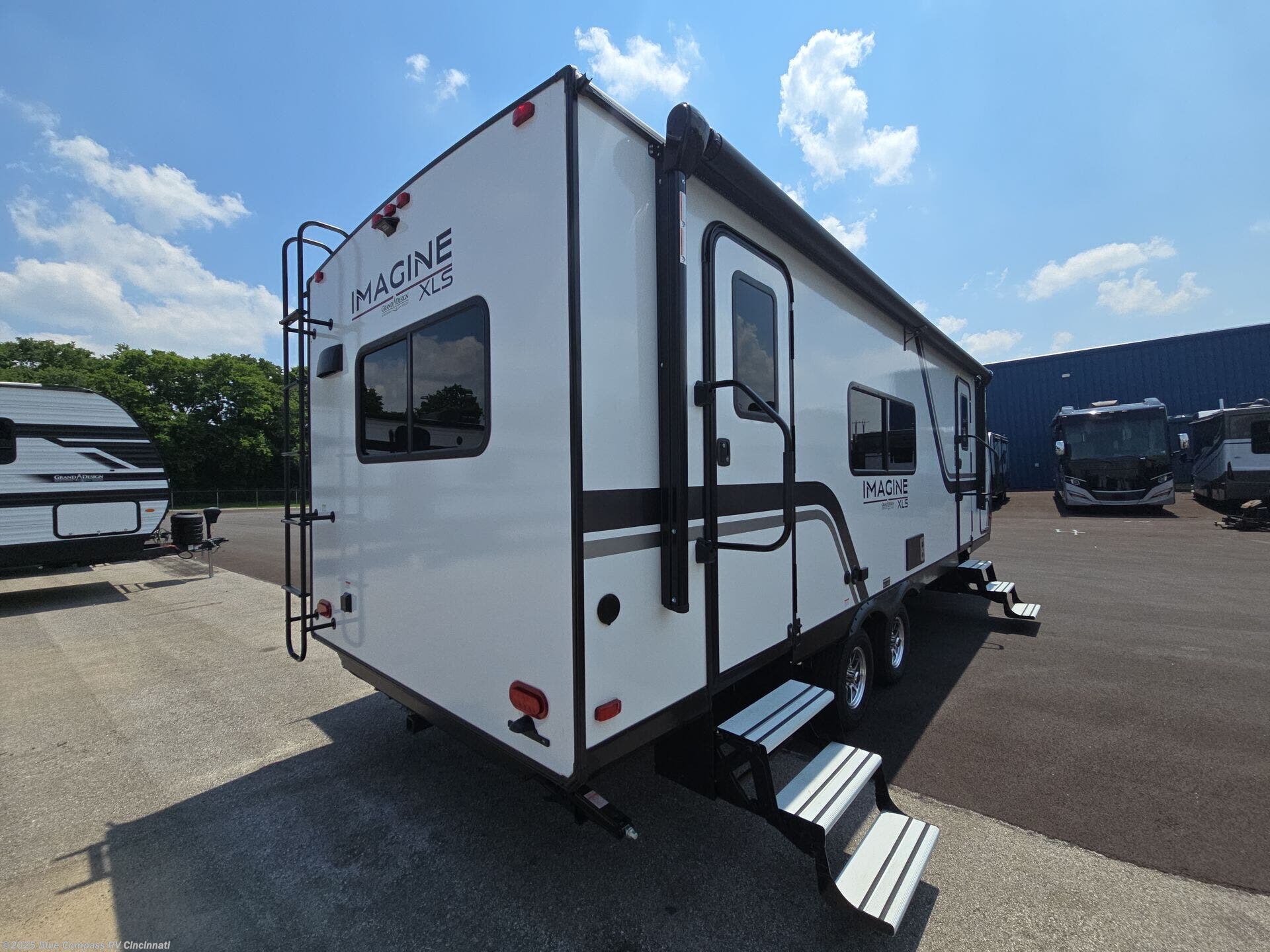 Contact us now about this 2026 Grand Design Imagine XLS 23LDE! 2026 Imagine XLS 23LDE by Grand Design from Blue Compass RV Cincinnati in Cincinnati, Ohio