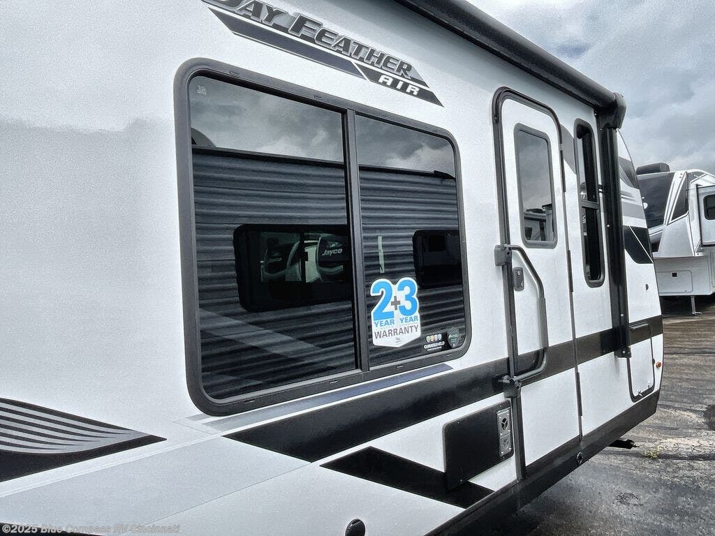 New 2026 Jayco Jay Feather Air 15MRB available in Cincinnati, Ohio