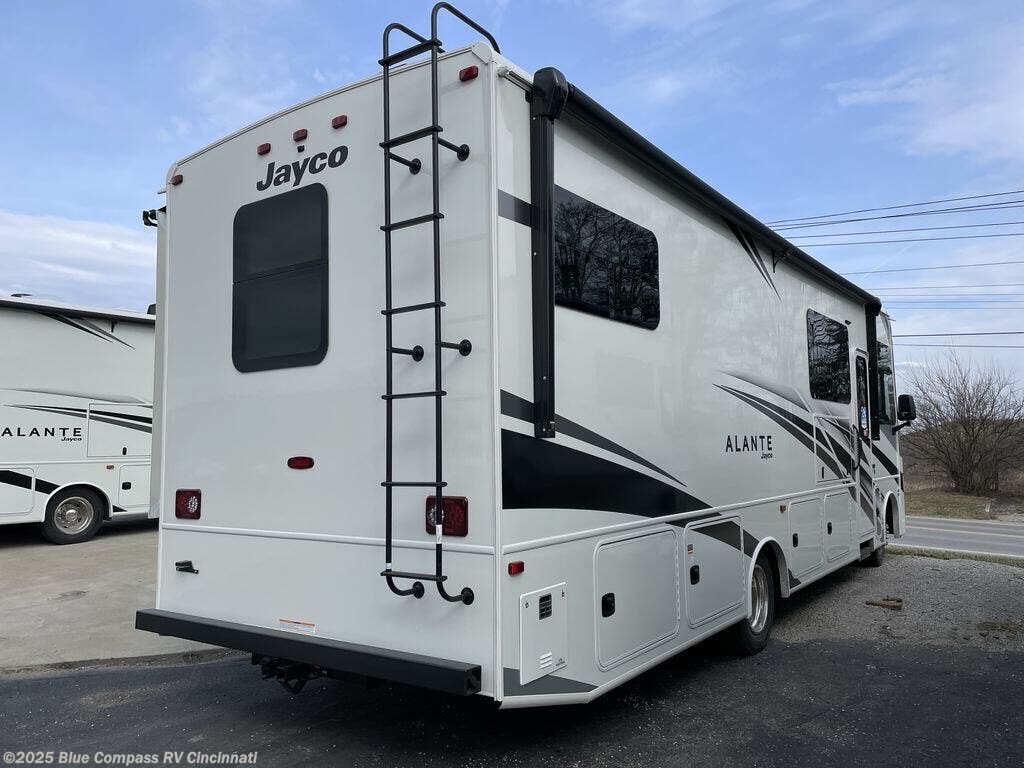 New 2025 Jayco Alante 29F available in Cincinnati, Ohio