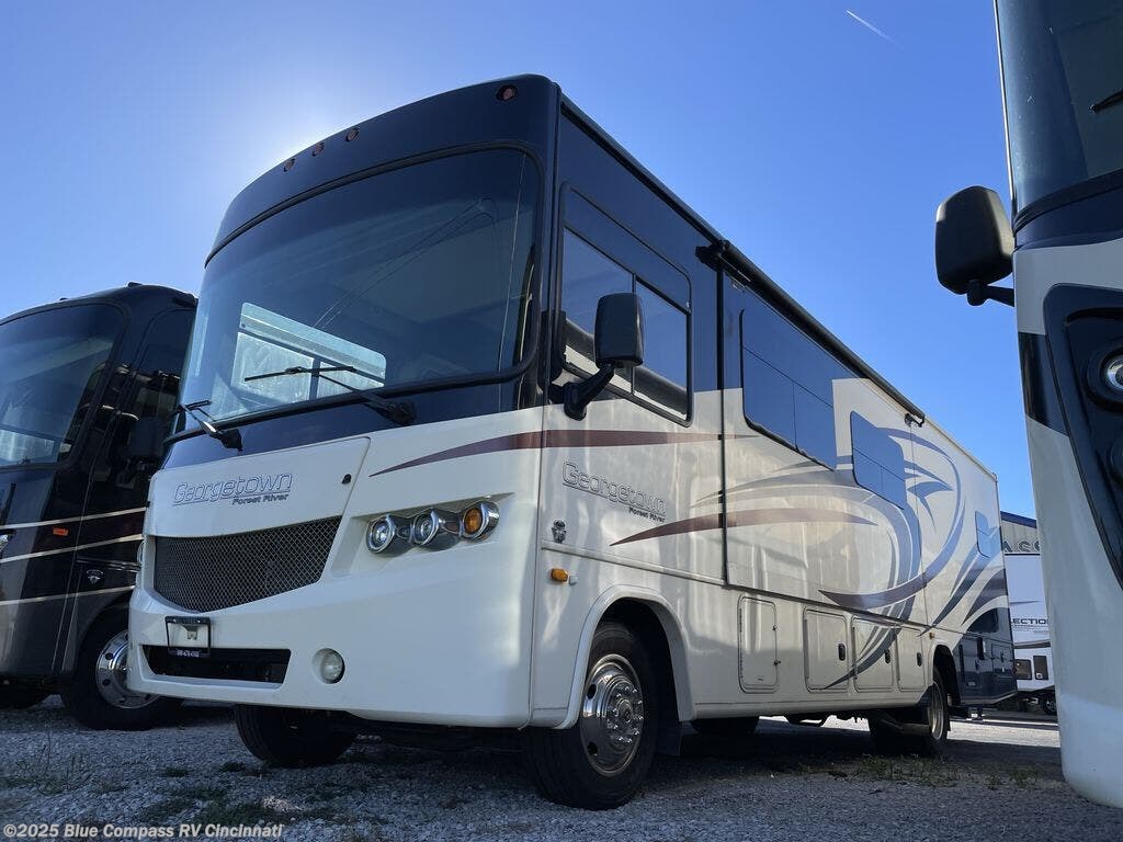 Contact us now about this 2017 Forest River Georgetown 329DS! 2017 Georgetown 329DS by Forest River from Blue Compass RV Cincinnati in Cincinnati, Ohio