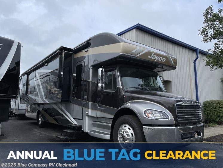 Email now about this 2024 Jayco Seneca 37L! Used 2024 Jayco Seneca 37L available in Cincinnati, Ohio