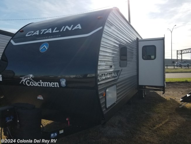 2024 Catalina Legacy Edition 293TQBSCK by Coachmen from Colonia Del Rey RV in Corpus Christi, Texas