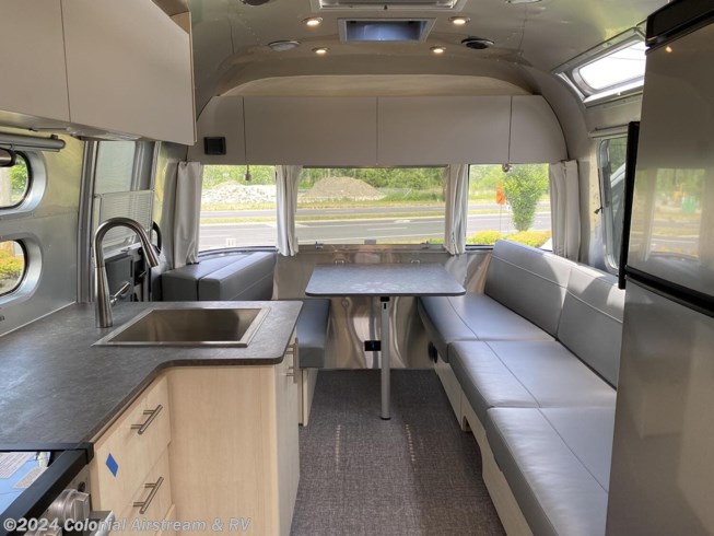 2023 Airstream Flying Cloud 27FBT Twin Bunk - New Travel Trailer For Sale by Colonial Airstream & RV in Millstone Township, New Jersey