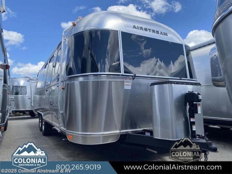 Email now about this 2025 Airstream Flying Cloud 28RBQ Queen! New 2025 Airstream Flying Cloud 28RBQ Queen available in Millstone Township, New Jersey
