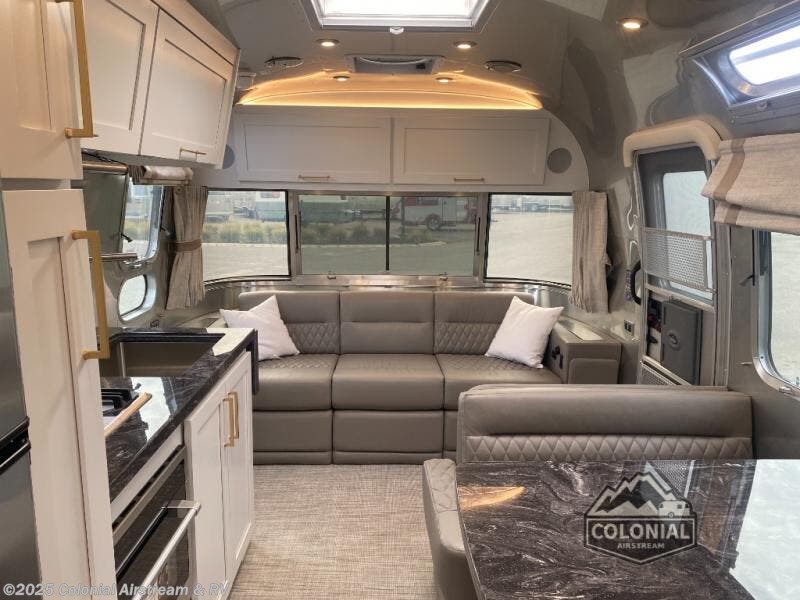 Call now about this 2025 Airstream Classic 28RBQ Queen! 2025 Airstream Classic 28RBQ Queen - New Travel Trailer For Sale by Colonial Airstream & RV in Millstone Township, New Jersey