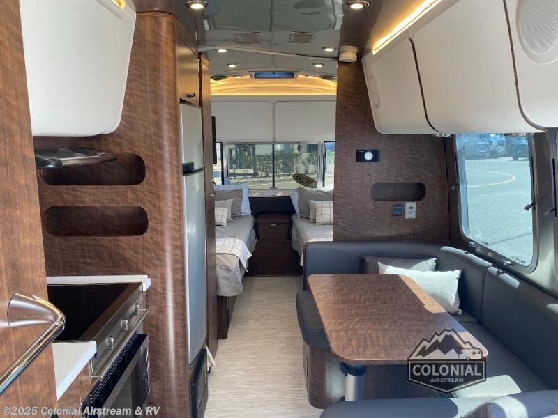 Call now about this 2020 Airstream Globetrotter 23FBT Twin! 2020 Airstream Globetrotter 23FBT Twin - Used Travel Trailer For Sale by Colonial Airstream & RV in Millstone Township, New Jersey