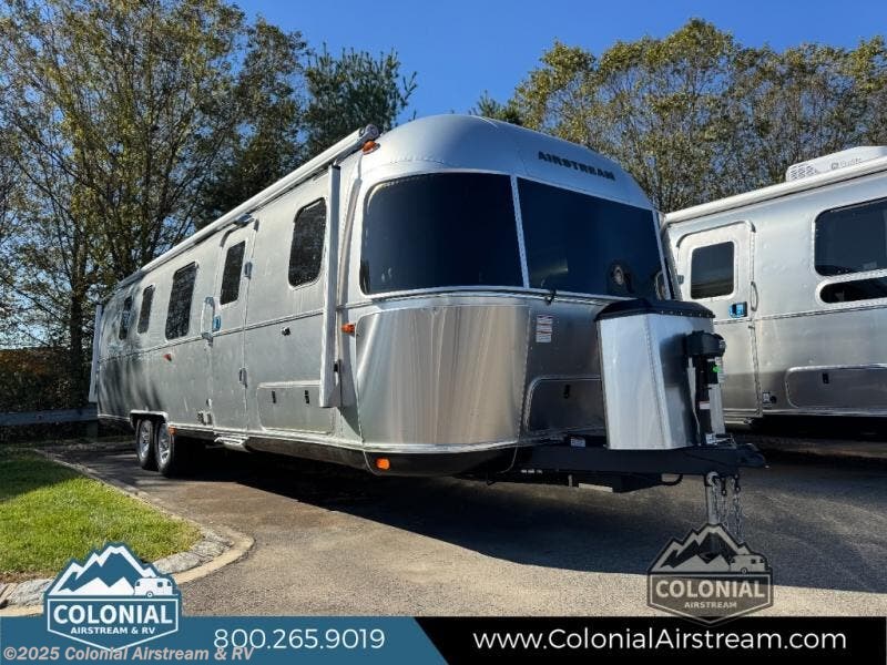 Email now about this 2026 Airstream Classic 33FBT Twin! New 2026 Airstream Classic 33FBT Twin available in Millstone Township, New Jersey