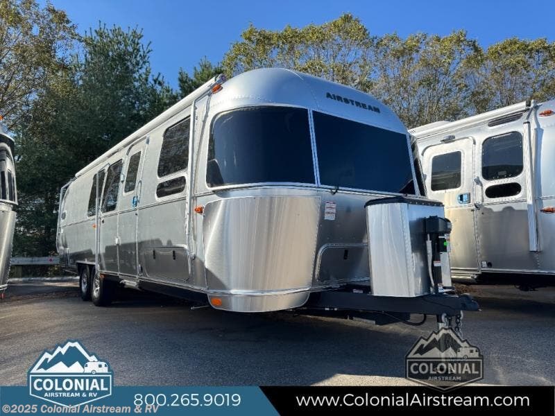 Email now about this 2026 Airstream Flying Cloud 30FBB Bunk Twin! New 2026 Airstream Flying Cloud 30FBB Bunk Twin available in Millstone Township, New Jersey