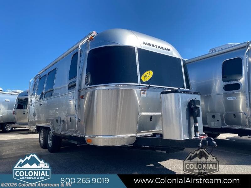 Email now about this 2024 Airstream Flying Cloud 23FBT Twin! Used 2024 Airstream Flying Cloud 23FBT Twin available in Millstone Township, New Jersey