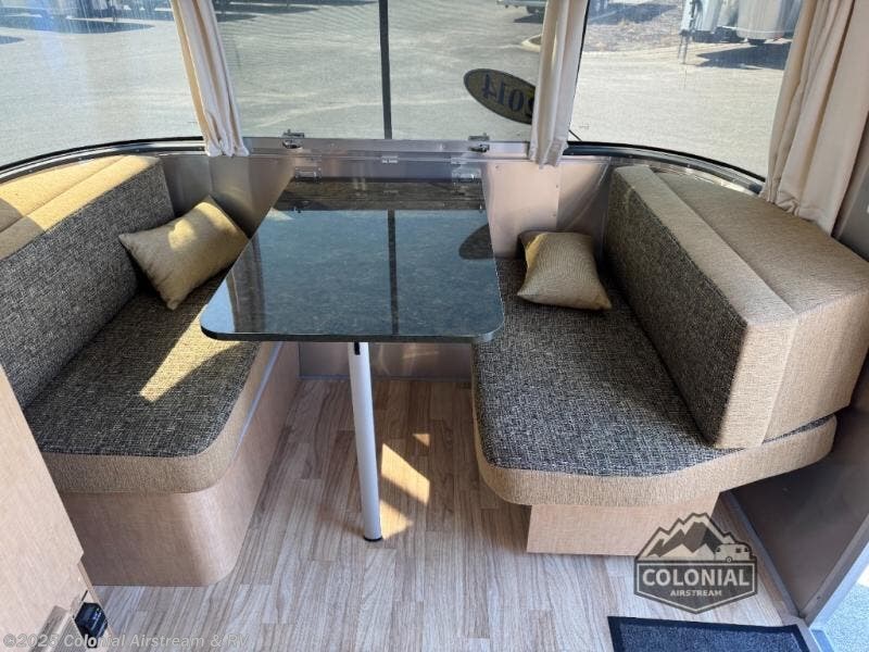 Contact us now about this 2014 Airstream Flying Cloud 19CB! 2014 Flying Cloud 19CB by Airstream from Colonial Airstream & RV in Millstone Township, New Jersey