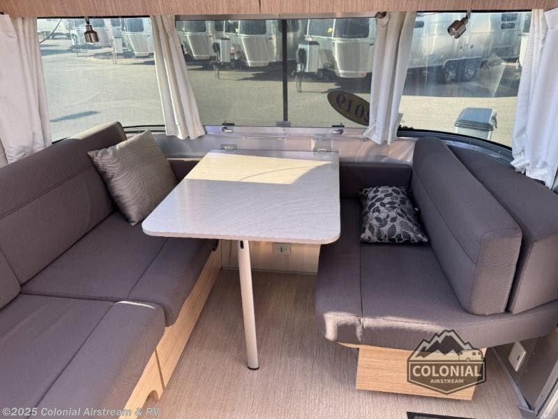 Contact us now about this 2019 Airstream Flying Cloud 23CB! 2019 Flying Cloud 23CB by Airstream from Colonial Airstream & RV in Millstone Township, New Jersey