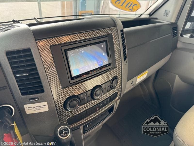 Contact us now about this 2018 Tiffin Wayfarer 24 FW! 2018 Wayfarer 24 FW by Tiffin from Colonial Airstream & RV in Millstone Township, New Jersey