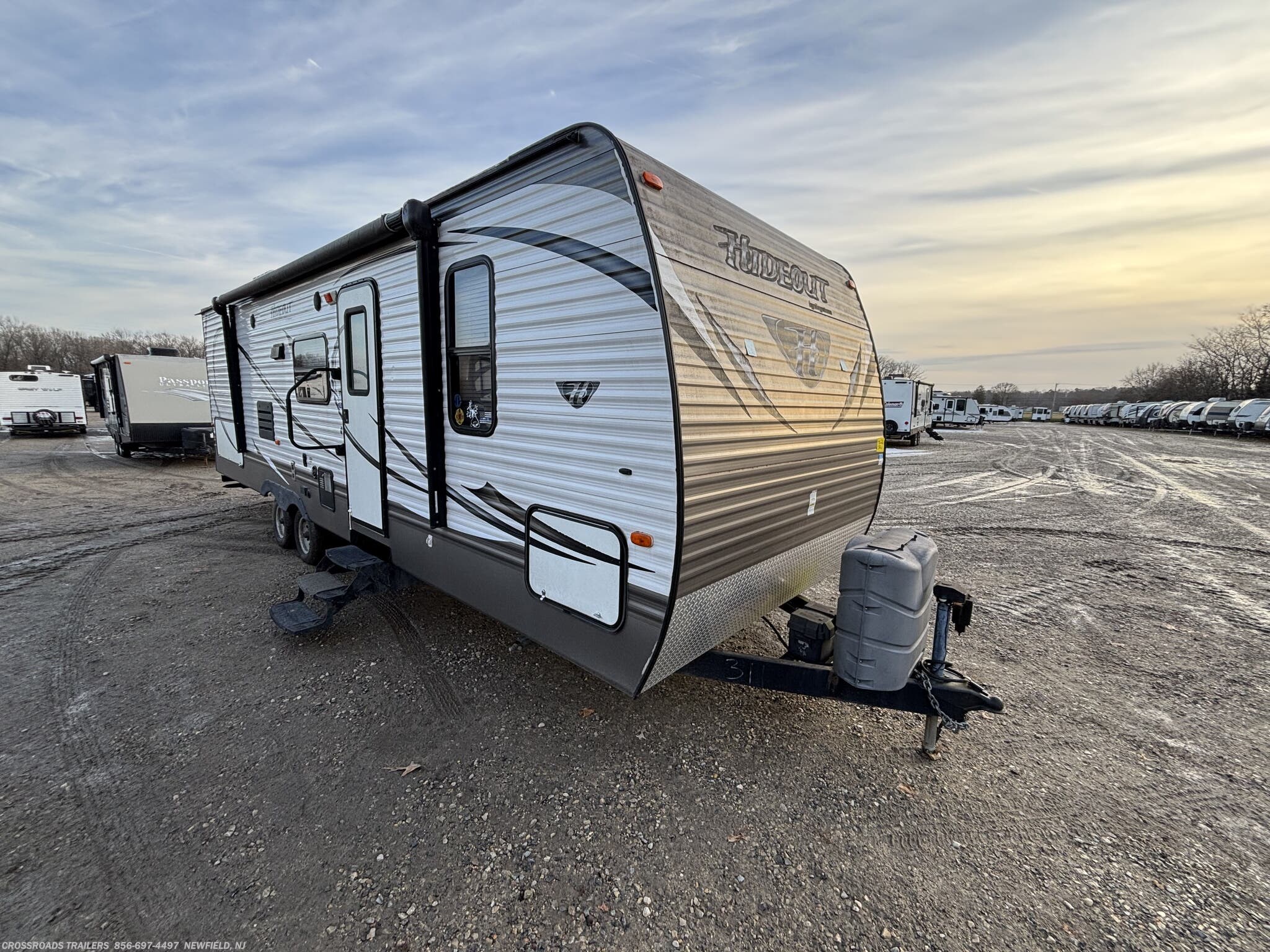 Email now about this 2014 Keystone Hideout 27DBS! Used 2014 Keystone Hideout 27DBS available in Newfield, New Jersey