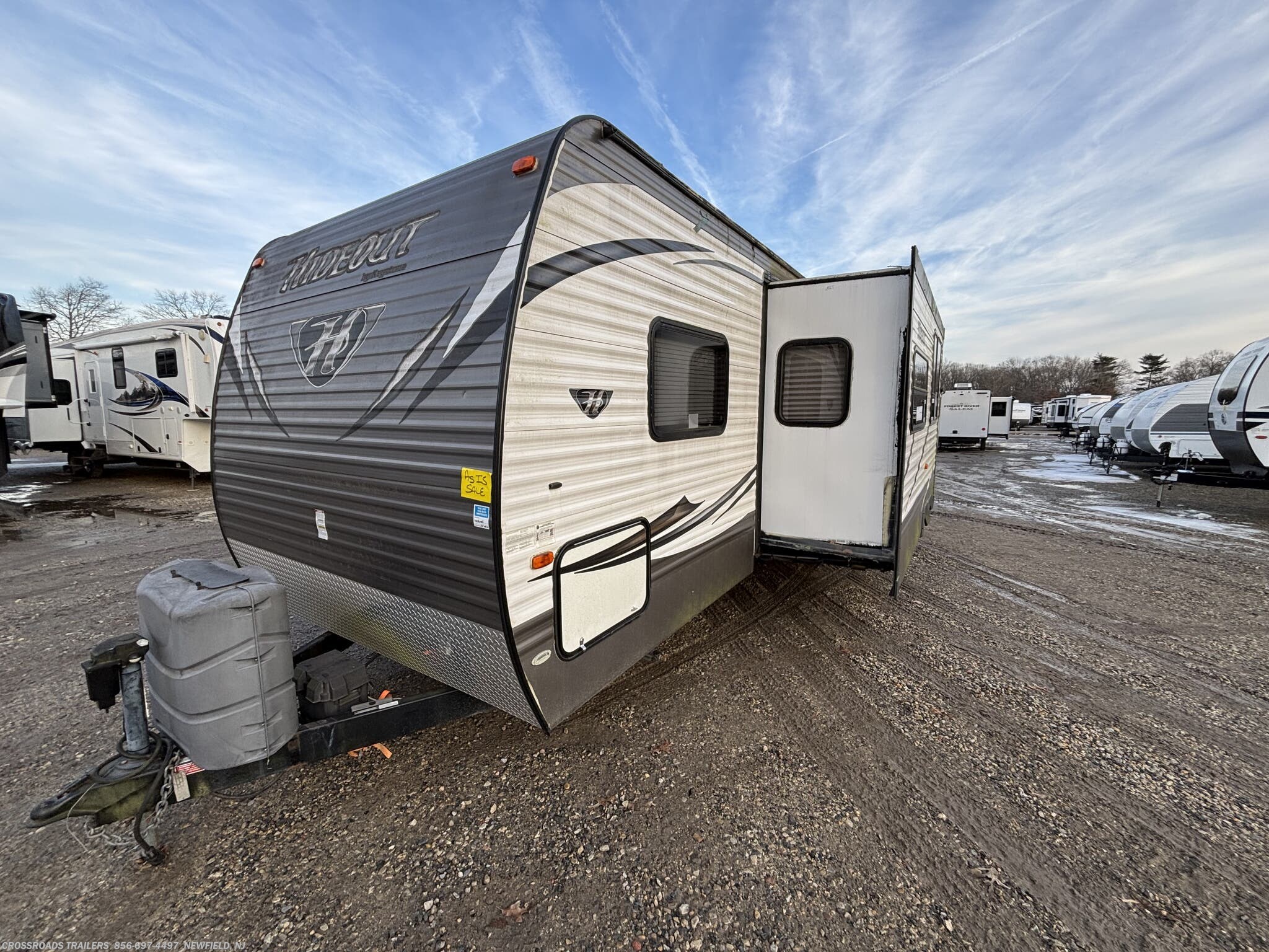 Contact us now about this 2014 Keystone Hideout 27DBS! 2014 Hideout 27DBS by Keystone from Crossroads Trailer Sales, Inc. in Newfield, New Jersey