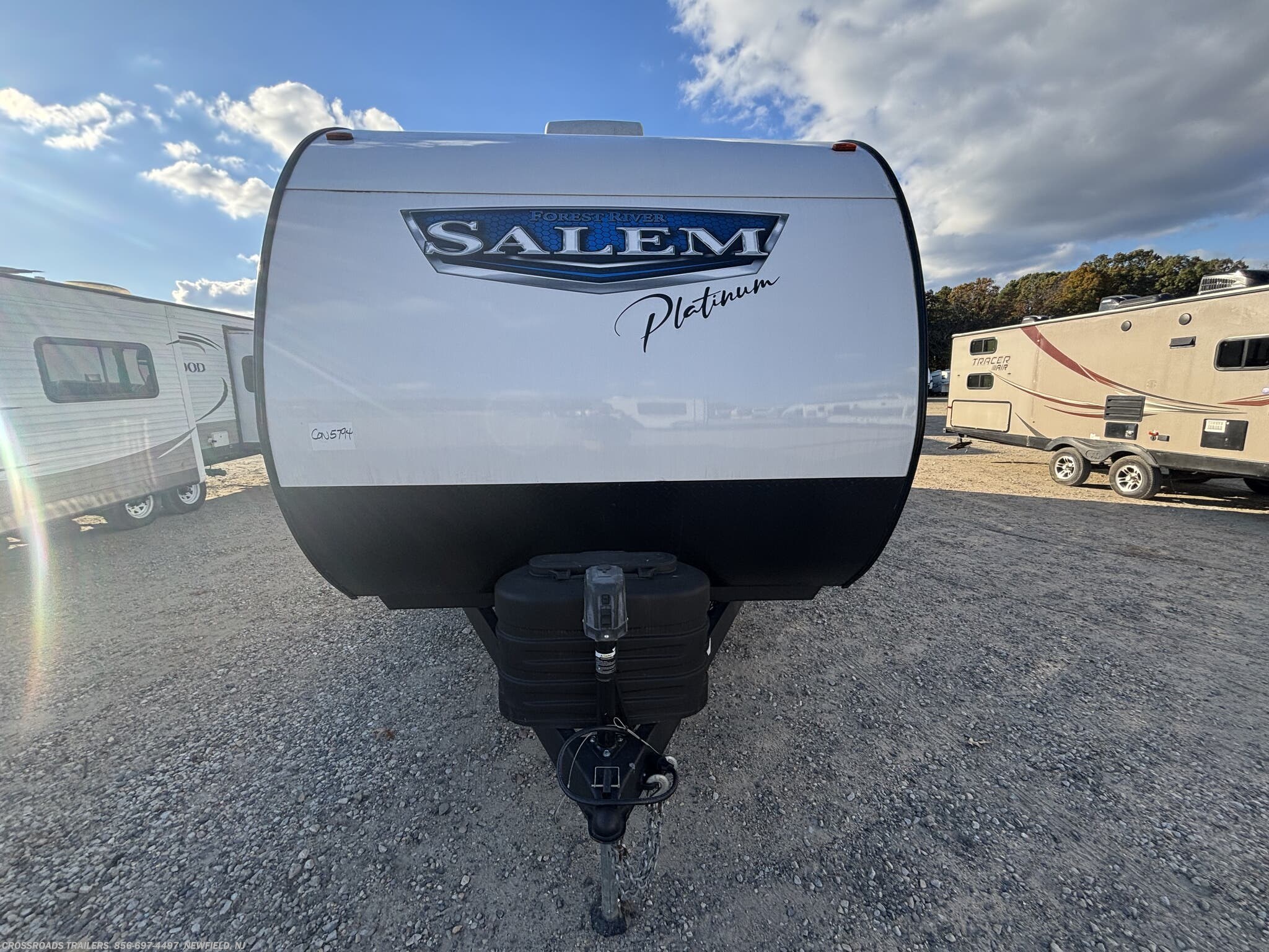 Call now about this 2024 Forest River Salem 27RKX! 2024 Forest River Salem 27RKX - Used Travel Trailer For Sale by Crossroads Trailer Sales, Inc. in Newfield, New Jersey