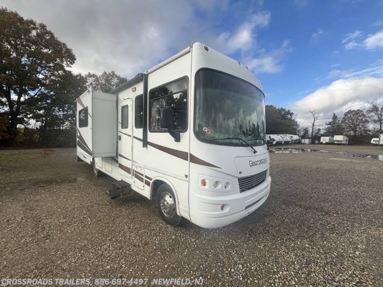 Email now about this 2010 Georgetown 341DS! Used 2010 Georgetown 341DS available in Newfield, New Jersey