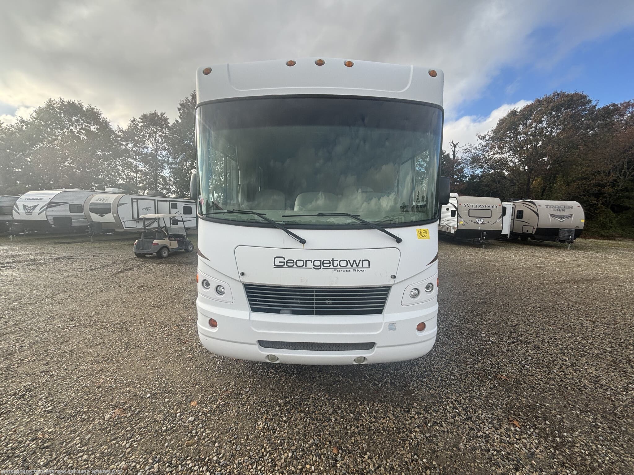 Call now about this 2010 Georgetown 341DS! 2010 Georgetown 341DS - Used Class A For Sale by Crossroads Trailer Sales, Inc. in Newfield, New Jersey